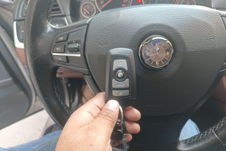 宝马5系 2014款 520Li 典雅型中控内饰7001