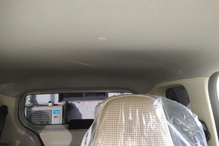 五菱汽车 宏光MINIEV 2024款 第三代 215km 青春版中控内饰22