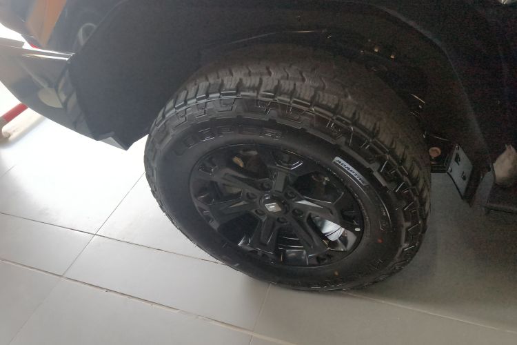 坦克400新能源 2024款 Hi4-T 城市版车身外观6008