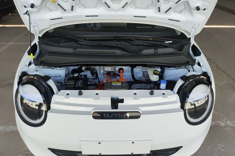 长安启源 长安Lumin 2025款 205km 香沁款机舱底盘24