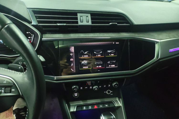 奥迪Q3 2021款 35 TFSI 时尚动感型中控内饰16