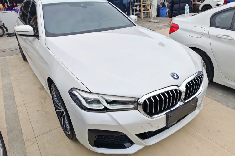 宝马5系 2023款 530Li 领先型 M运动套装车身外观6002