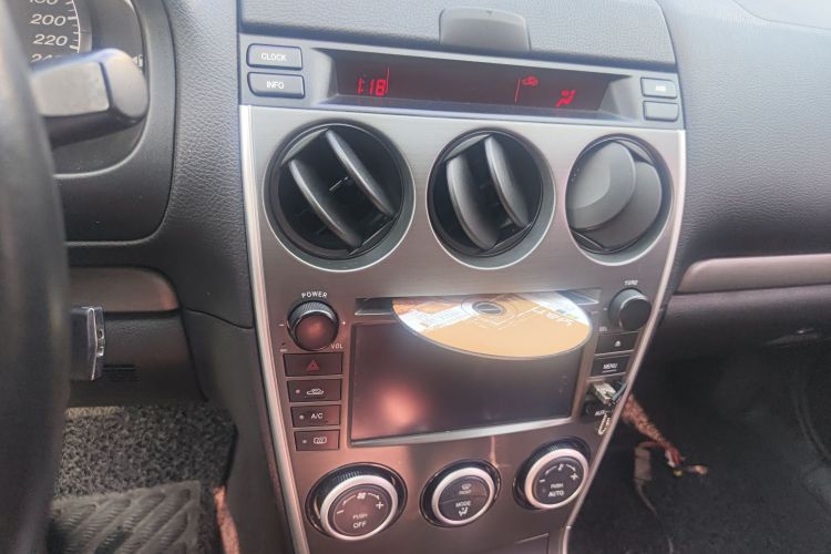 马自达6 2015款 2.0L 自动时尚型中控内饰16