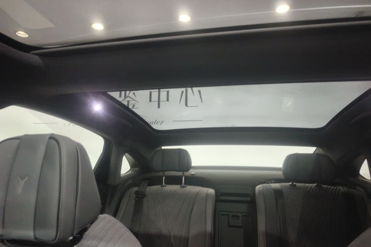 岚图汽车 岚图追光 2023款 四驱旗舰版中控内饰22