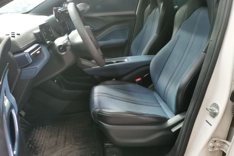 比亚迪 海鸥 2024款 荣耀版 305km 活力版中控内饰19