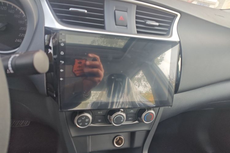 日产 轩逸 2024款 改款二 经典 1.6XL CVT豪华版局部细节16