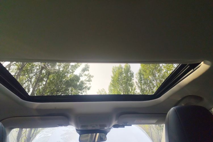 福特 蒙迪欧 2023款 EcoBoost 180 豪华型中控内饰22