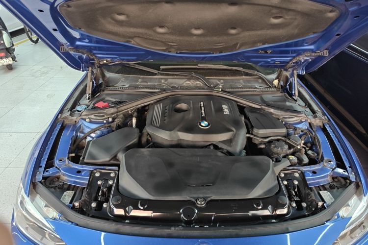 宝马3系 2019款 320Li M运动套装局部细节24