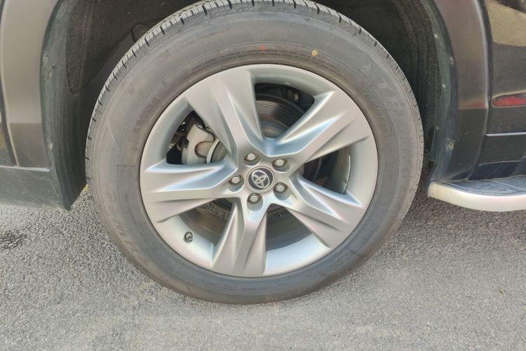 丰田 汉兰达 2018款 2.0T 四驱豪华版 7座 国VI车身外观6002