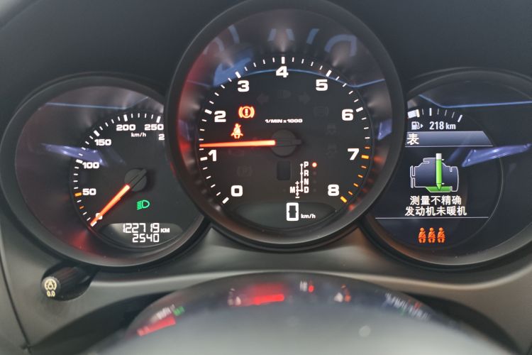 保时捷 2018款 Macan 2.0T中控内饰14