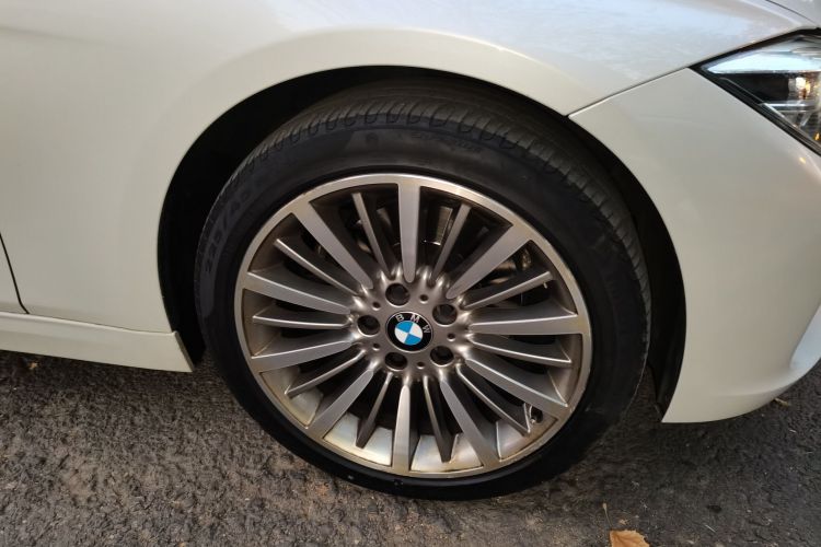 宝马3系 2019款 320Li 时尚型车身外观6007