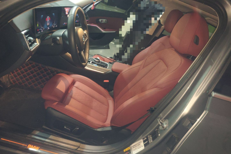 宝马i3 2024款 eDrive 35 L局部细节19