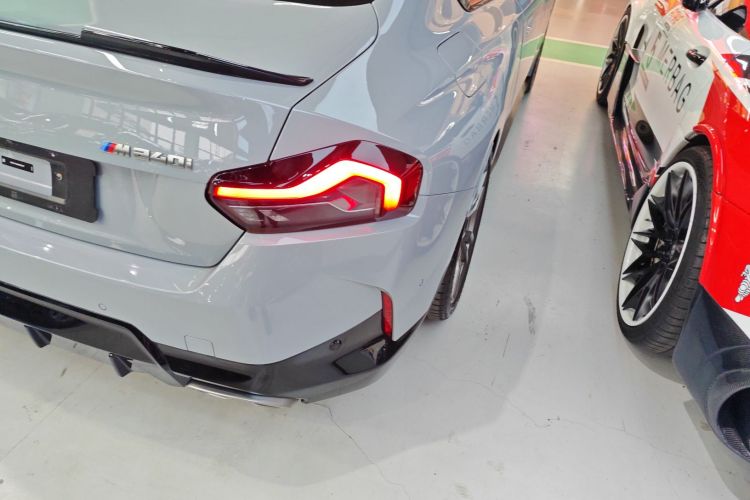 宝马2系(进口) 2023款 M240i车身外观9