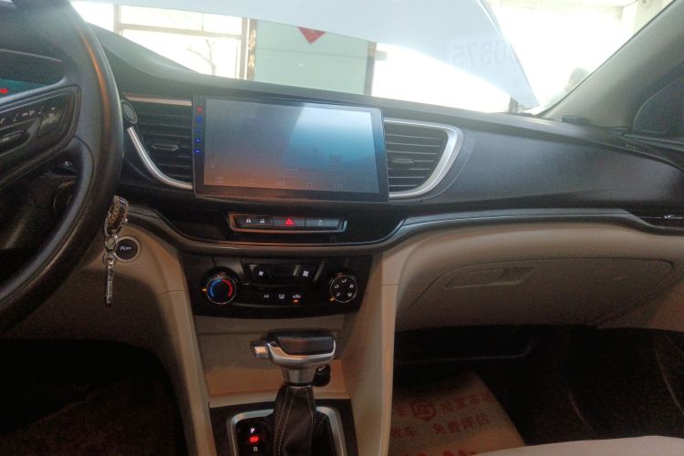 别克 英朗 2018款 15T 双离合进取型 国V中控内饰16