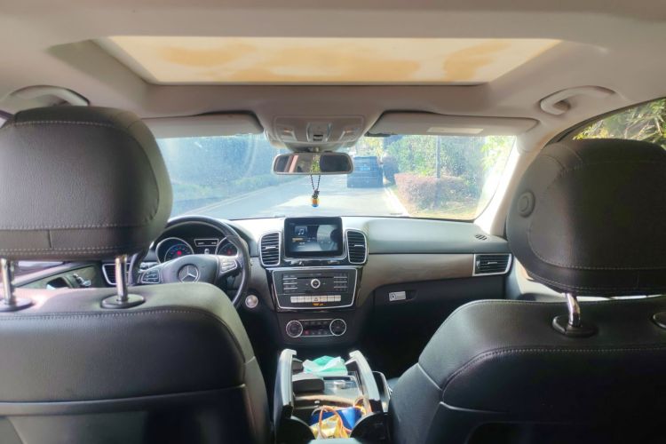 奔驰GLE 2016款 GLE 320 4MATIC 动感型局部细节22