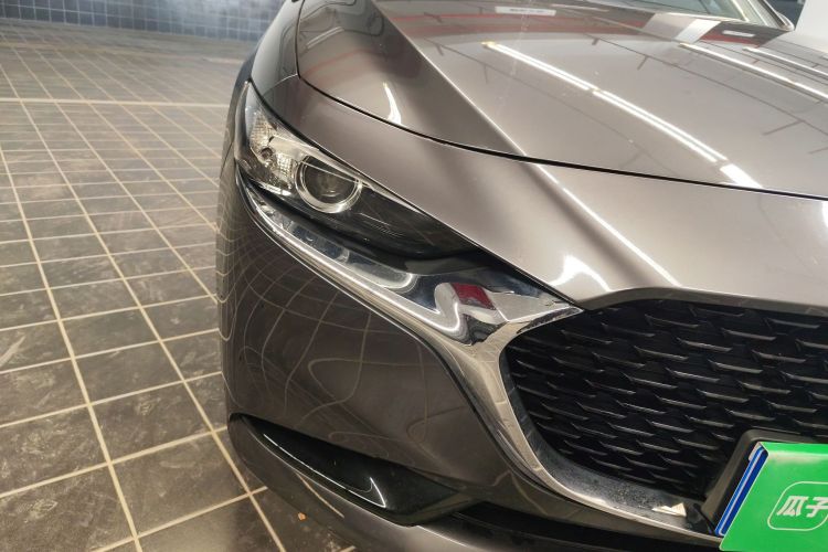 马自达3 昂克赛拉 2022款 2.0L 自动质雅黑曜版车身外观8