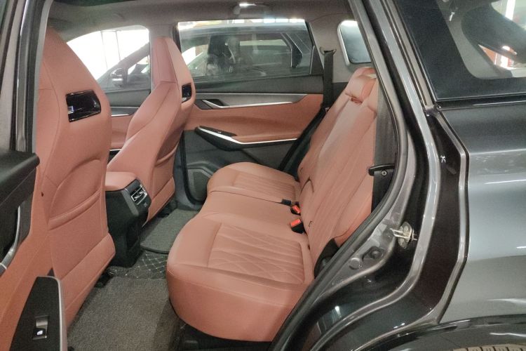 长安CS75 PLUS 2024款 第三代 冠军版 2.0T 智驾劲擎型中控内饰7004