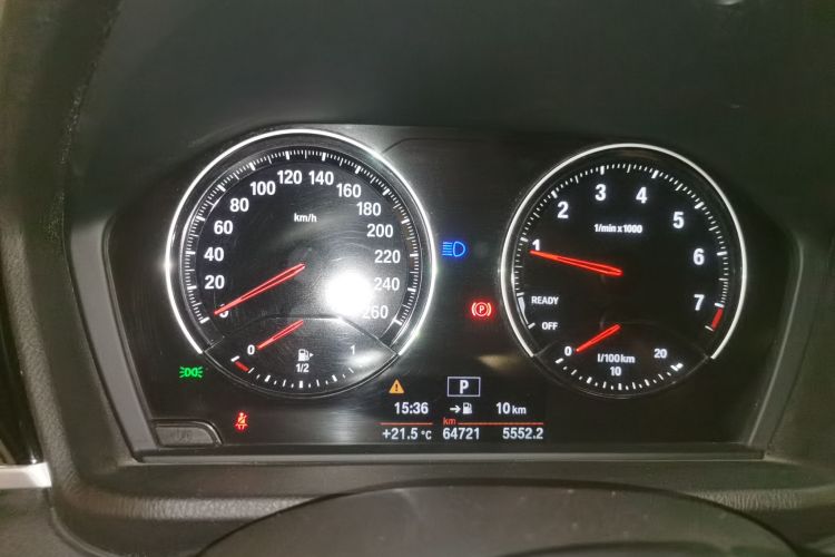 宝马X2(进口) 2019款 sDrive25i 领先型M越野套装 国VI中控内饰14