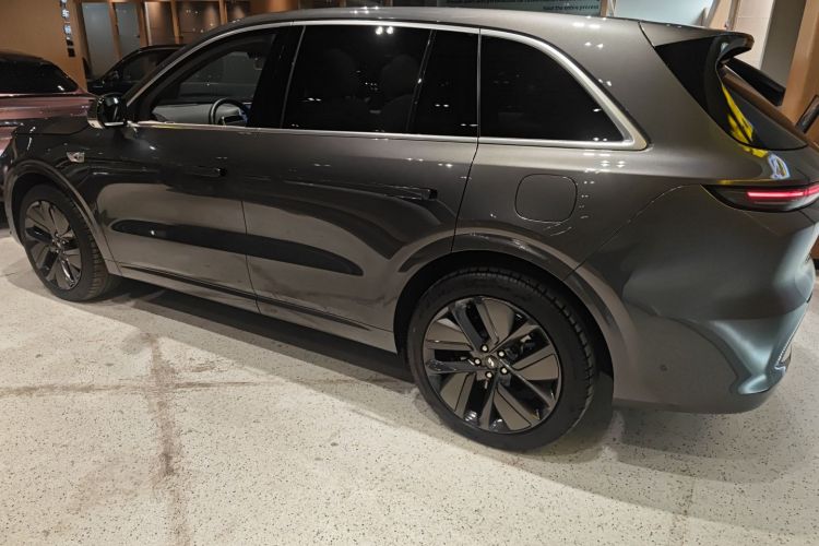 理想汽车 理想L6 2024款 Pro车身外观6003