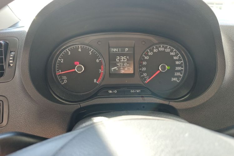 大众 Polo 2016款 1.4L 自动风尚型局部细节14