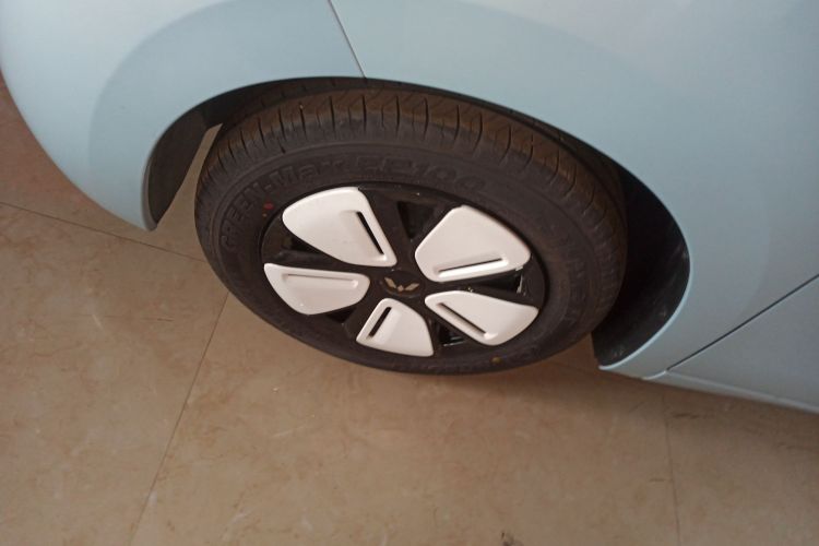 五菱汽车 宏光MINIEV 2025款 四门版 进阶款车身外观6001