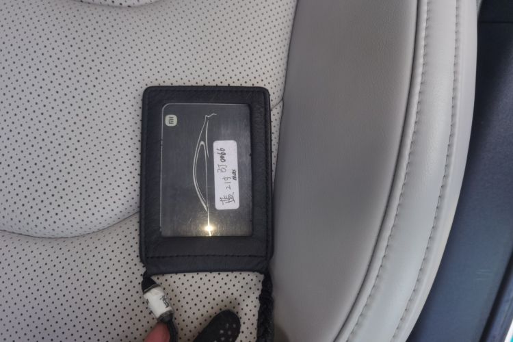 小米汽车 小米SU7 2024款 四驱超长续航高阶智驾Max版中控内饰7001