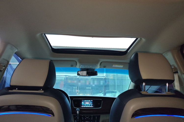 别克GL8 2018款 28T 尊贵型 国VI中控内饰22