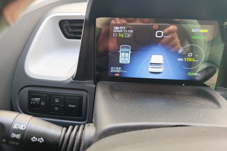 五菱汽车 宏光MINIEV 2021款 马卡龙臻享款 三元锂中控内饰15