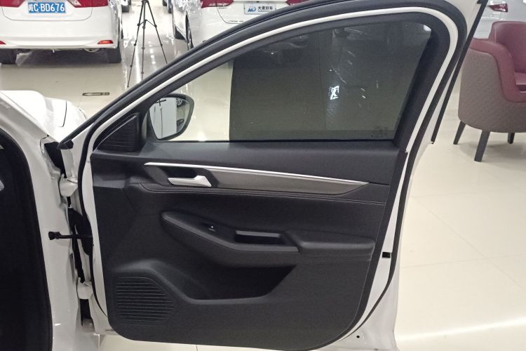 福特 福睿斯 2021款 1.5L 自动钻石版中控内饰42