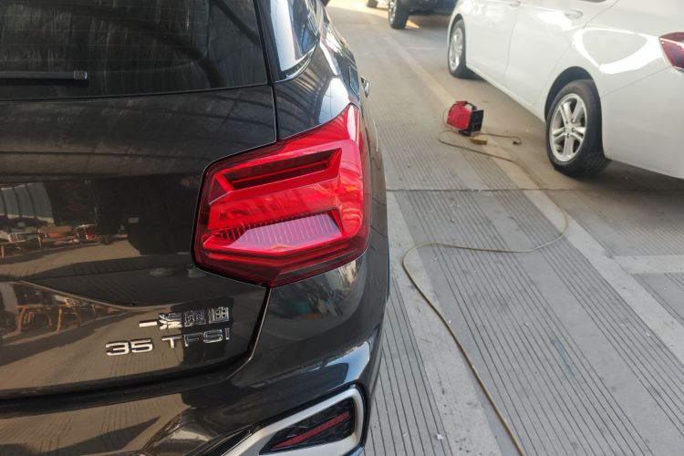 奥迪Q2L 2022款 35 TFSI 时尚动感型车身外观6006