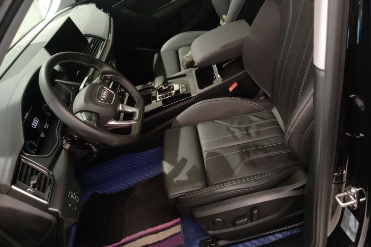 奥迪Q5L 2022款 改款 40T 豪华动感型局部细节19