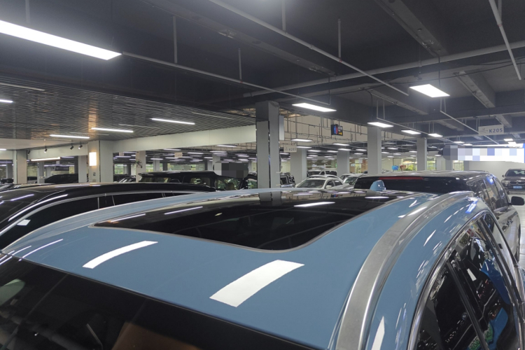 理想汽车 理想ONE 2021款 增程6座版局部细节57