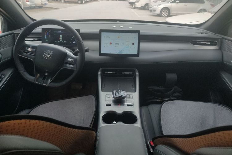 比亚迪 秦PLUS 2025款 DM-i 智驾版 55KM领先型中控内饰12