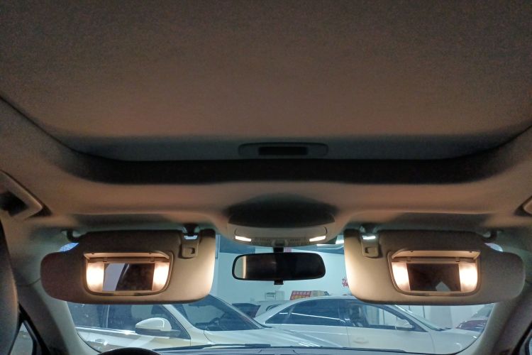 福特 蒙迪欧 2020款 EcoBoost 180 时尚型局部细节22