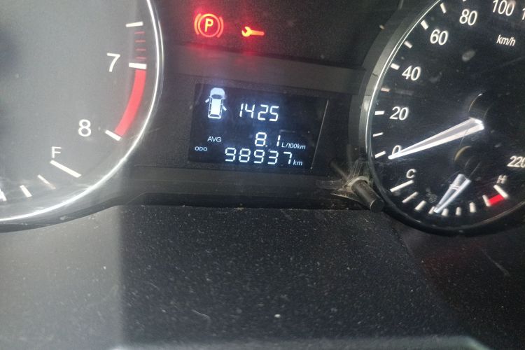 江淮瑞风 瑞风M3 2016款 宜家版 1.6L 豪华智能型中控内饰15