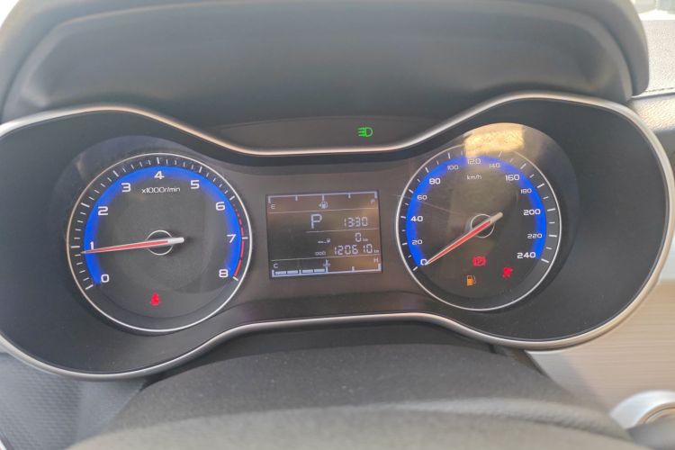 吉利汽车 远景 2018款 1.5L 自动尊贵型中控内饰14