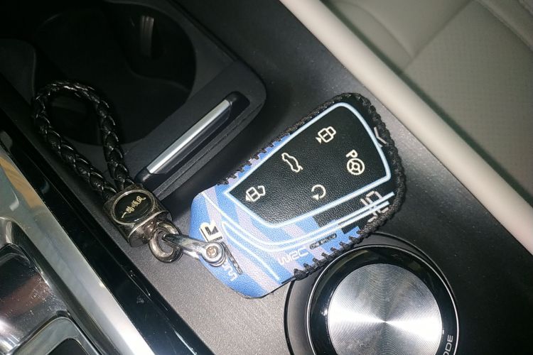 东风风神 皓极 2022款 马赫动力 1.5T 敢爱版中控内饰11