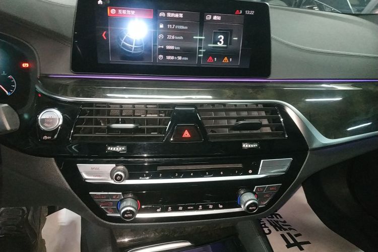 宝马5系 2019款 530Li xDrive M运动套装局部细节16