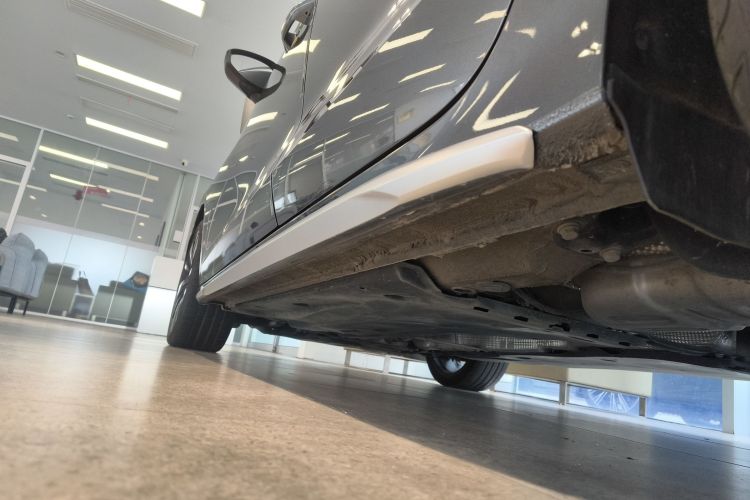 奥迪A3 2023款 改款 A3L Limousine 35 TFSI 时尚运动型局部细节9002