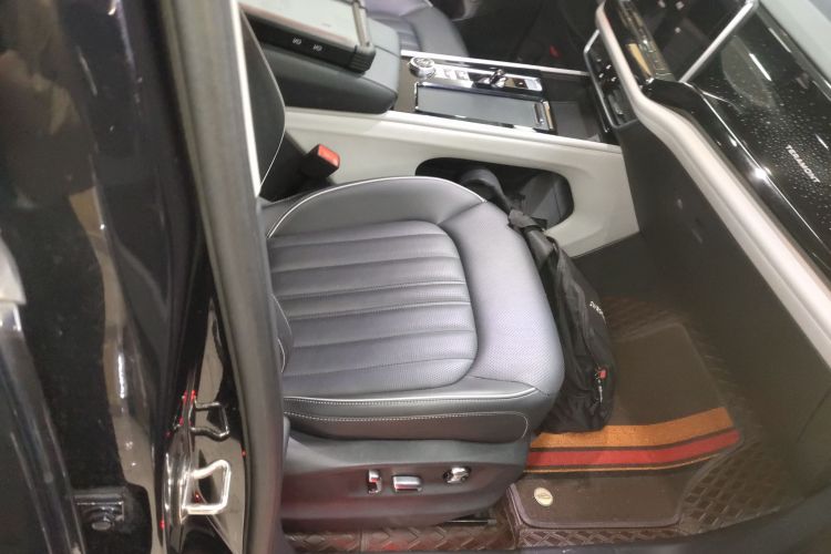 大众 途昂 2023款 380TSI 四驱尊崇豪华版局部细节41