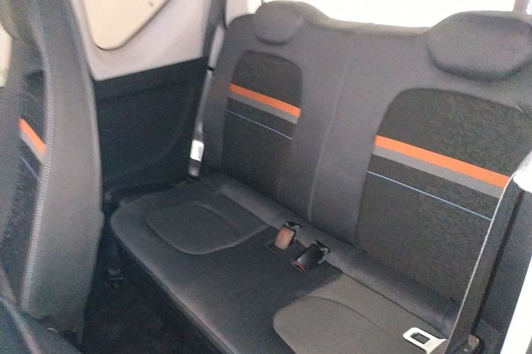 五菱汽车 宏光MINIEV 2022款 自在款 磷酸铁锂中控内饰21