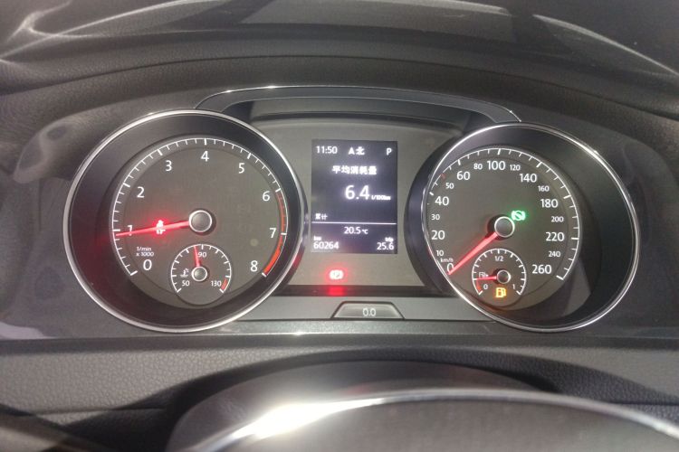 大众 高尔夫 2019款 280TSI DSG舒适型 国VI中控内饰14