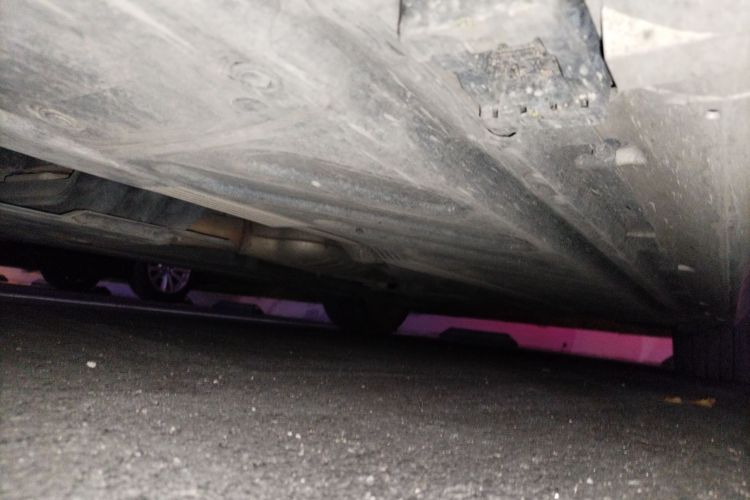 奔驰C级 2015款 C 200 L 4MATIC 运动版局部细节9004