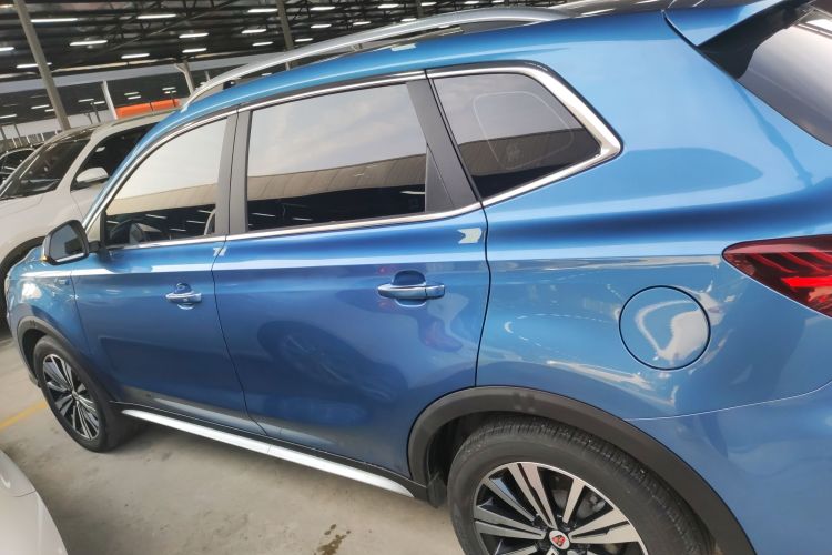 荣威RX5 2019款 20T 两驱自动4G互联铂金版车身外观6003