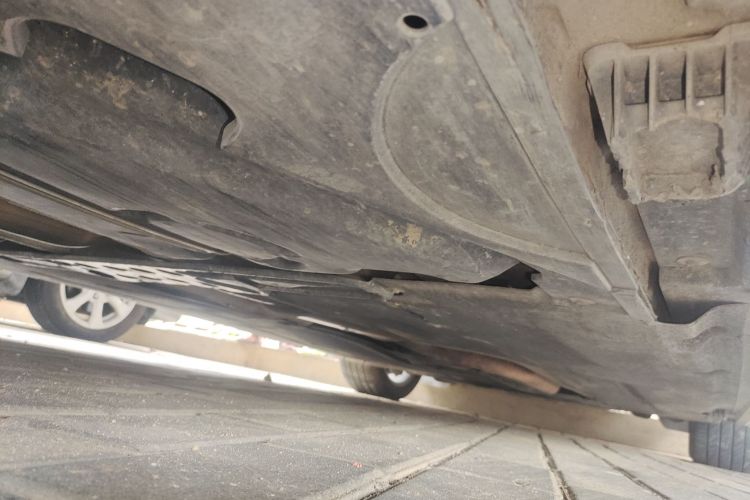 宝马5系 2017款 525Li 豪华设计套装局部细节9002