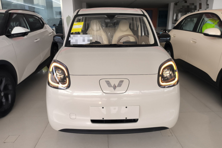 五菱汽车 宏光MINIEV 2025款 四门版 进阶款车身外观2