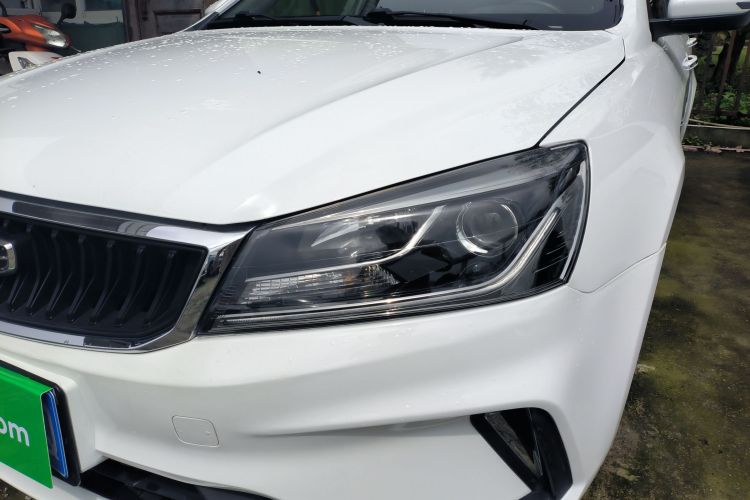 吉利汽车 帝豪 2021款 UP 1.5L 手动豪华型车身外观36