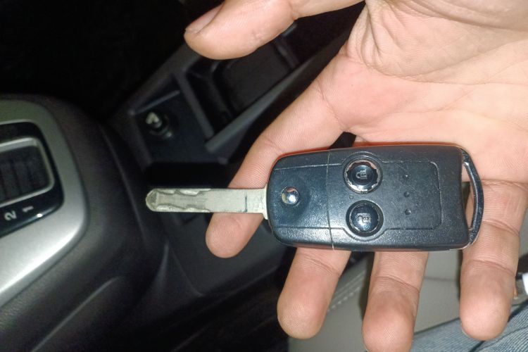 本田CR-V 2012款 2.0L 四驱经典版中控内饰11