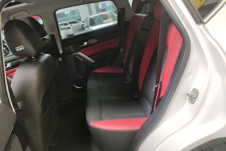 哈弗H2 2017款 蓝标 1.5T 自动两驱豪华型中控内饰21