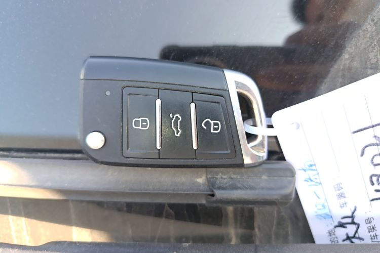 大众 朗逸 2023款 改款 1.5L 自动得逸版中控内饰11